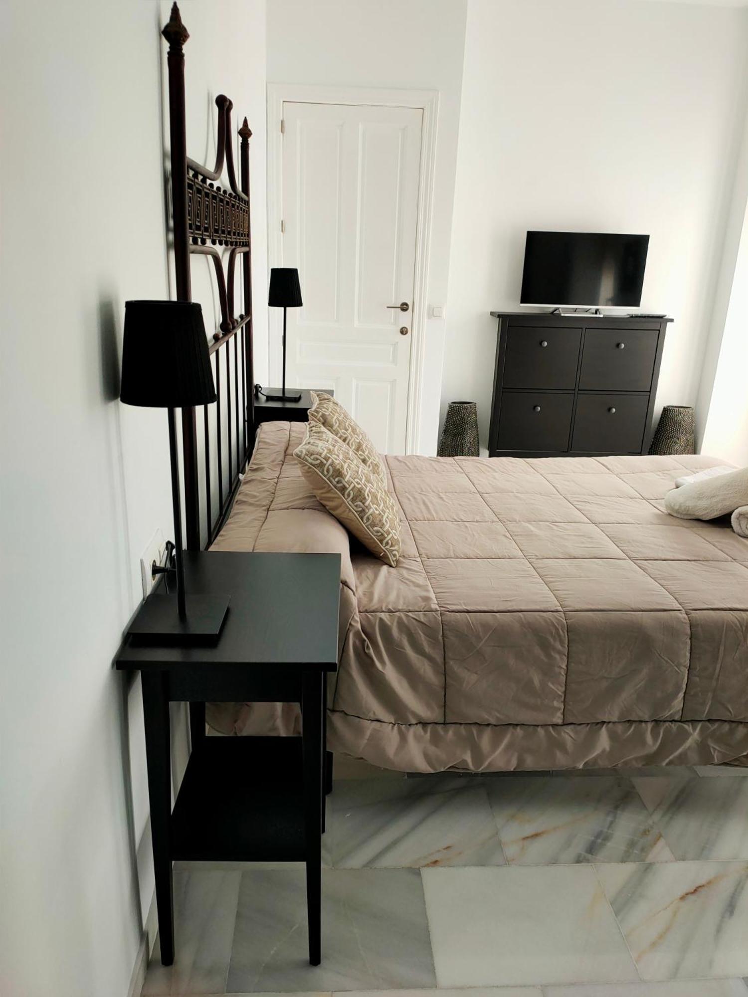 Apartamentos San Pedro กอร์โดบา ภายนอก รูปภาพ