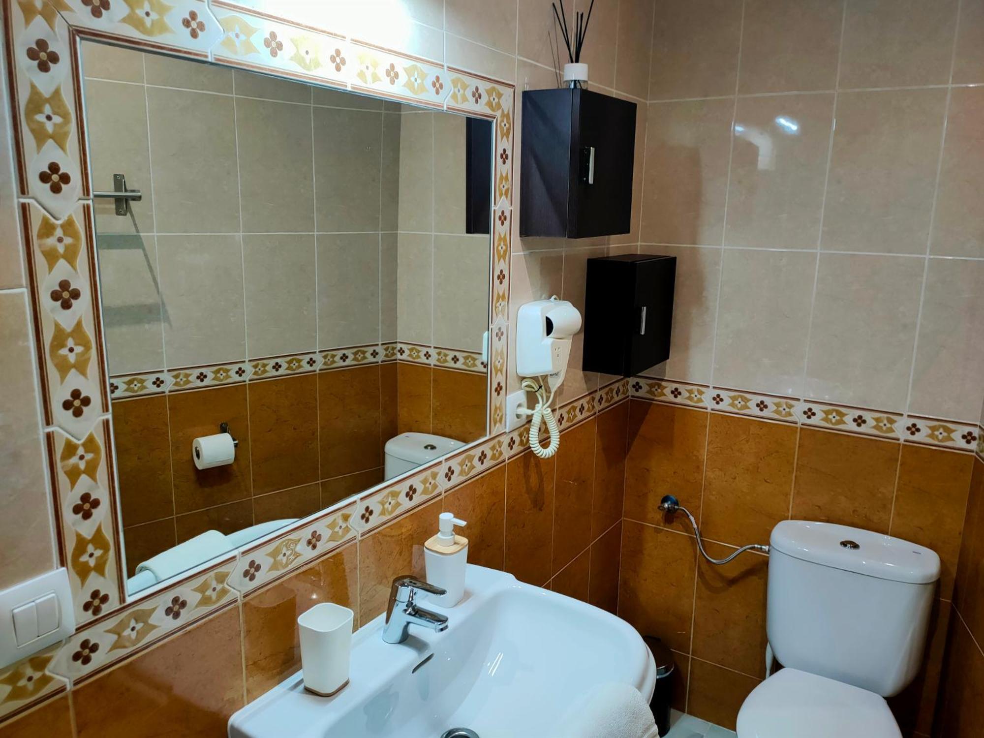 Apartamentos San Pedro กอร์โดบา ภายนอก รูปภาพ