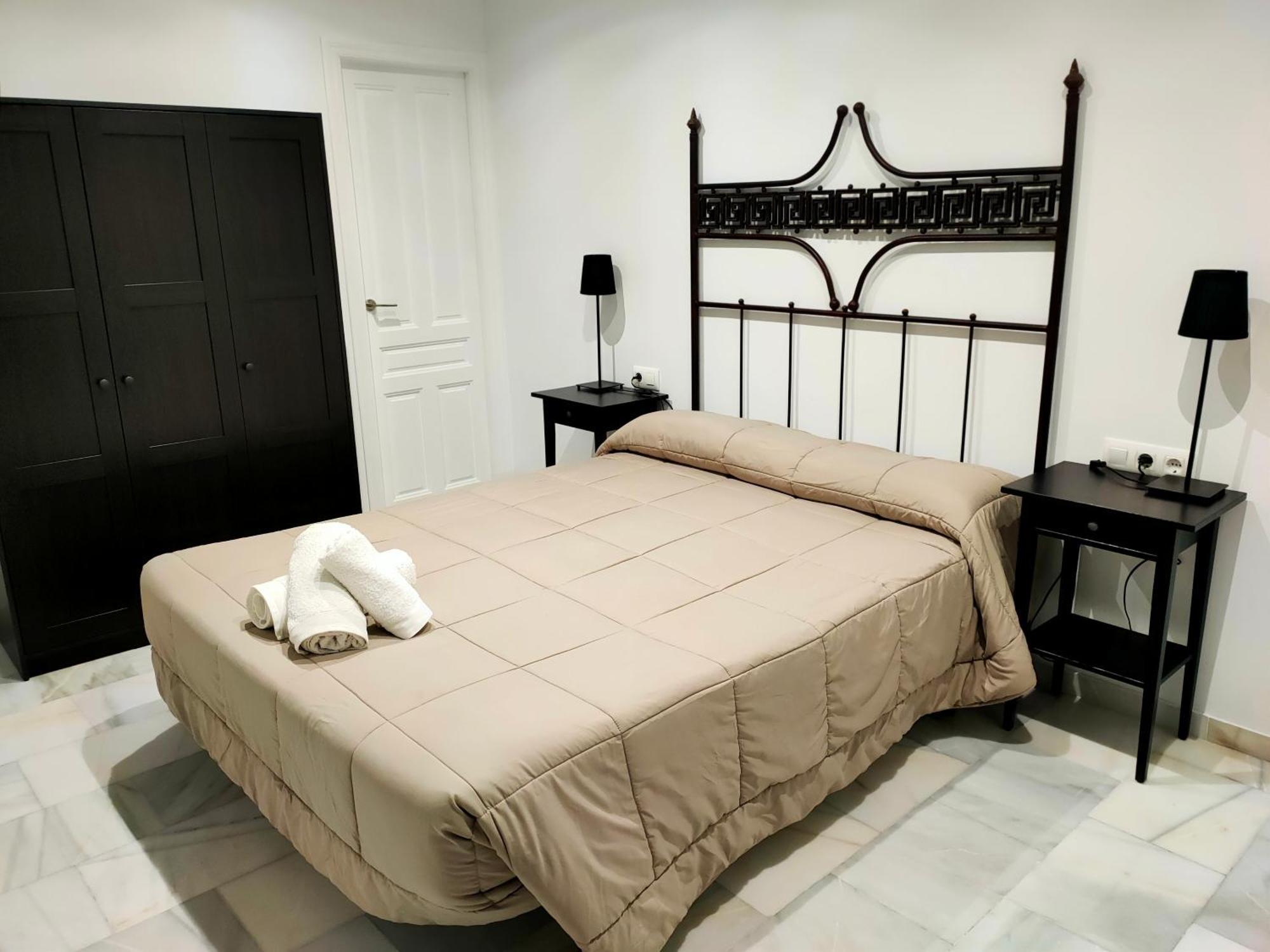Apartamentos San Pedro กอร์โดบา ภายนอก รูปภาพ